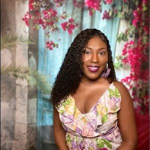 Meet your Posher, Renee